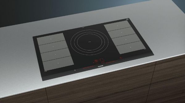 Picture of Siemens EX975LVV1E iQ700 90cm Induction Hob with Flexible Cooking Zone in Black Glass