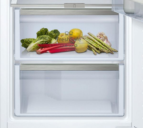 Picture of Neff KI1813FE0G N 70 Integrated Fridge with FreshSafe and VarioShelf