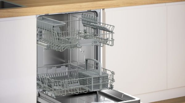 Bosch SMI2HTS02G Semi Integrated Dishwasher Stainless Steel_baskets