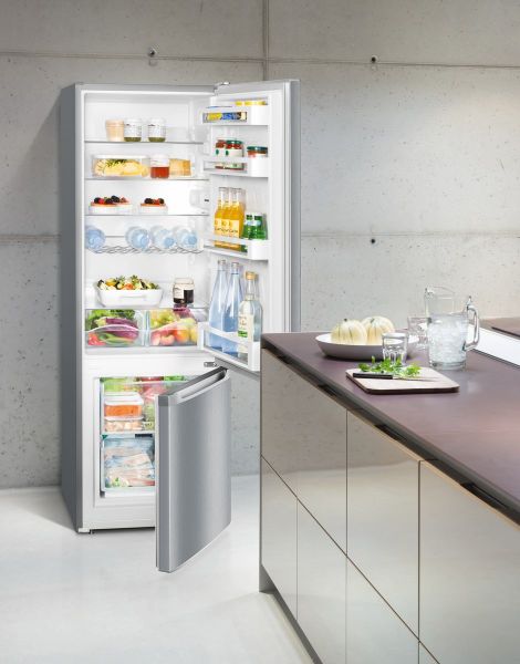 Liebherr CUele2831 Auto Defrost Fridge Freezer with SmartFrost_room view