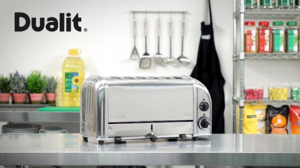 Dualit DA0144 6 Slice Vario Toaster Polished Stainless Steel_lifestyle