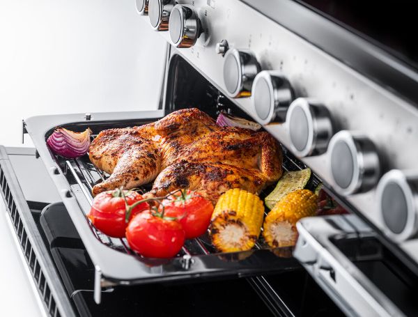 Rangemaster 15828 Edge Deluxe 110cm Dual Fuel Range Cooker in Black Glass with Chrome Trim - EDDLB110DFGBLK/CM1_grill2