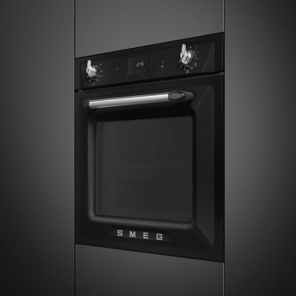 Smeg SOP6900TN 60cm Victoria Pyrolytic Single Oven Black integrated