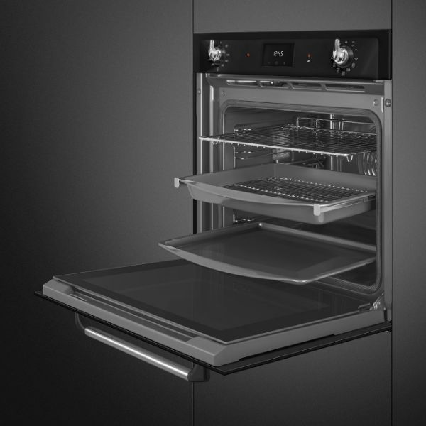 Smeg SOP6900TN 60cm Victoria Pyrolytic Single Oven Black shelves