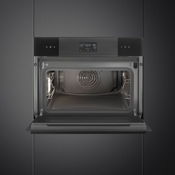 Smeg SO4102S3B3 45cm Linea Steam100 Oven Midnight Black open