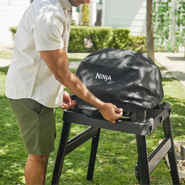 Ninja OO101UKCOVKIT Ninja Woodfire Outdoor Oven with Grill Cover & Woodfire Pellets - Terracotta/Steel_cover
