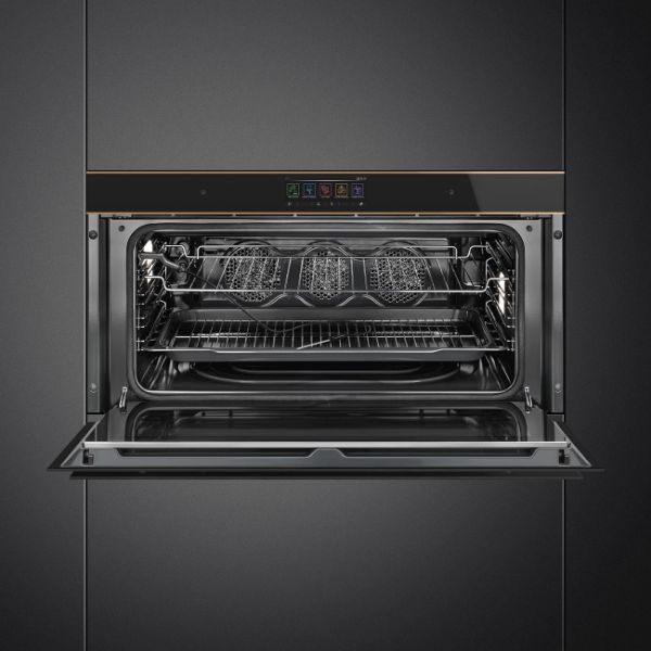 Smeg SFPR9606WTPNR Reduced Height 90cm Dolce Stil Novo Pyro Wi-Fi Oven open