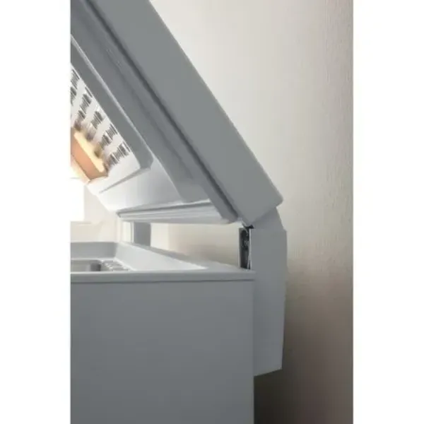 Indesit Low Frost OS 2A 250 H2 1 Chest Freezer - White_edge