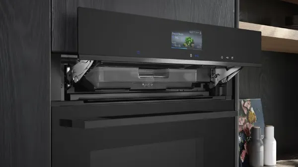 Picture of Siemens HS736G1B1B Built In Oven With Steam Function In Black