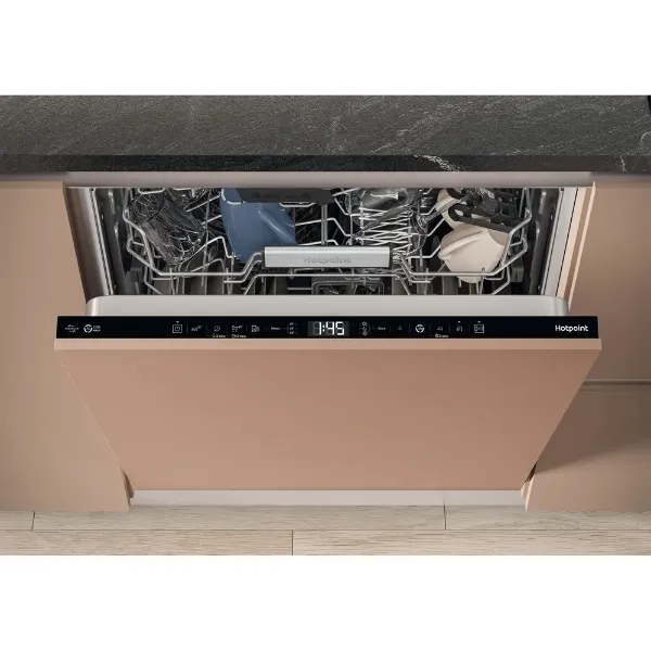 Hotpoint Hydroforce H8I HT59 LS UK Built in 14 Place Setting Dishwasher_door open