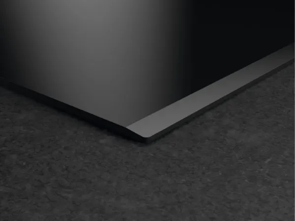 AEG TR84IT00FB 80cm 6000 TotalFlex Induction Hob_edge