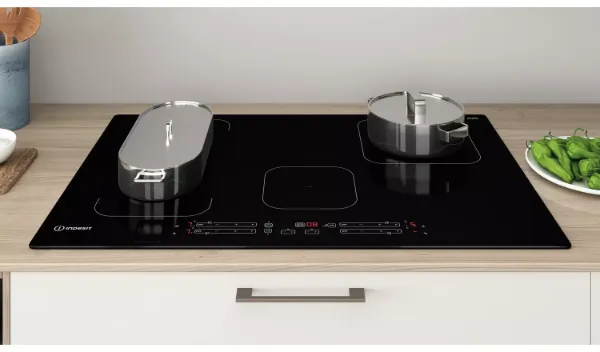 Indesit IB 21B77 NE Induction glass-ceramic hob - Black demo 4