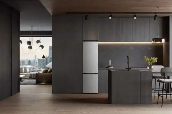 LG GBBSJ10EPY 333L NatureFRESH Freestanding Fridge Freezer in Prime Silver_room view