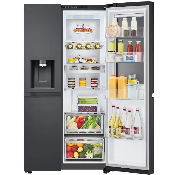 LG GSXE90EVDD 628L InstaView™ Side-By-Side Fridge American Style Freezer in Essence Black Steel_fridge open