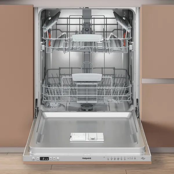 Hotpoint H2IC14BN7A0UK Integrated Dishwasher - 14 Place Settings_interior