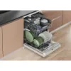 Hotpoint H7FHS41UK Freestanding Full Size Dishwasher with Maxi Space_Lifestyle