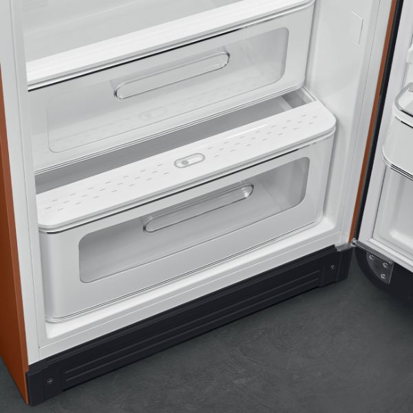 Smeg FAB28RDRU6 60cm 50s Style Fridge with Icebox Right Hand Hinge In Rust