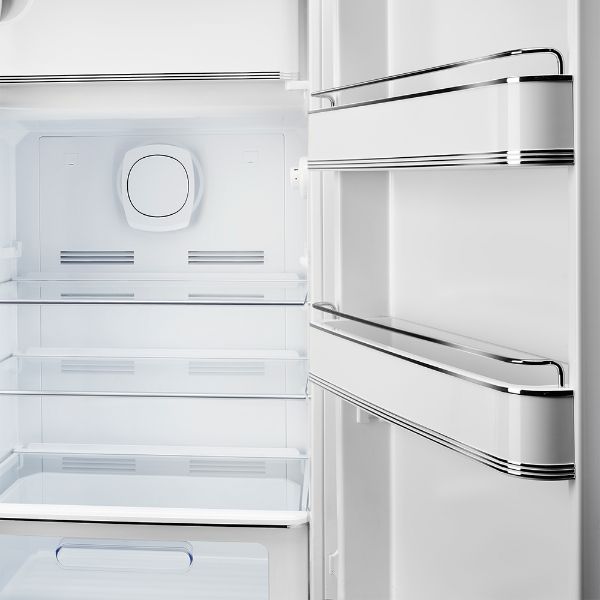 Smeg FAB28RDUJ6 60cm 50s Style Fridge with Icebox Right Hand Hinge In Union Jack