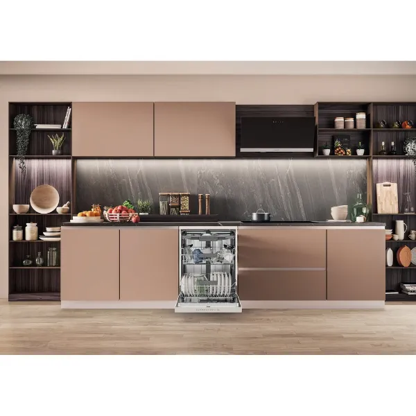 Hotpoint HD7FHP33 60cm Maxi Space Tub Full Size Dishwasher 15 Place Settings in White