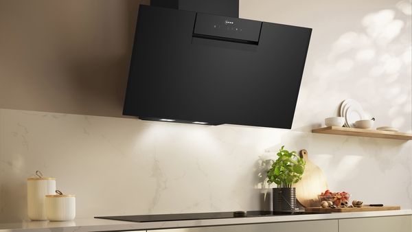 Neff D85IFN1S0B 80cm Wall-Mounted Cooker Hood in Clear Glass and Black