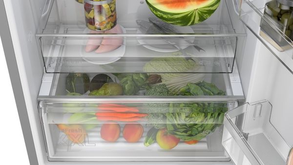 Bosch KGN492LDFG Freestanding Fridge Freezer In Inox-look
