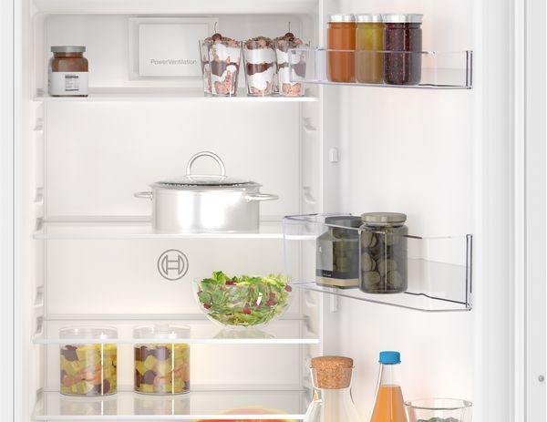 Bosch KIL82NSE0G Built-In Fridge With Freezer Section 