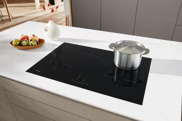 Miele KM7373FL 80cm 4 Zone Induction Hob with Flex Cooking Area