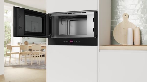 Bosch BFL7221B1B, Built-in microwave oven Black