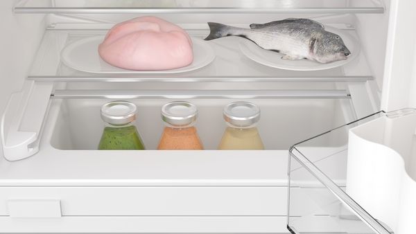 Bosch KUL22VFD0G Built Under Fridge With Freezer Section 