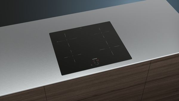 Siemens EU61RAGA5B 60cm Induction Hob in Black