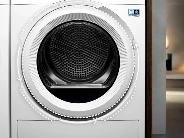 AEG TR729A4B 9kg Heat Pump Tumble Dryer - White