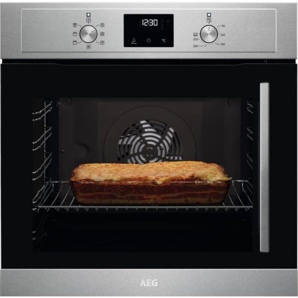 AEG BCX335L11M 3000 SurroundCook Built In Single Electric Oven Stainless Steel_Front Cooking View