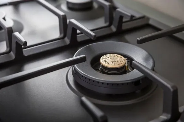 Bertazzoni P905CMODNE Modern Series 90cm 5 Burners with Central Wok Burner Gas Hob in Matt Black