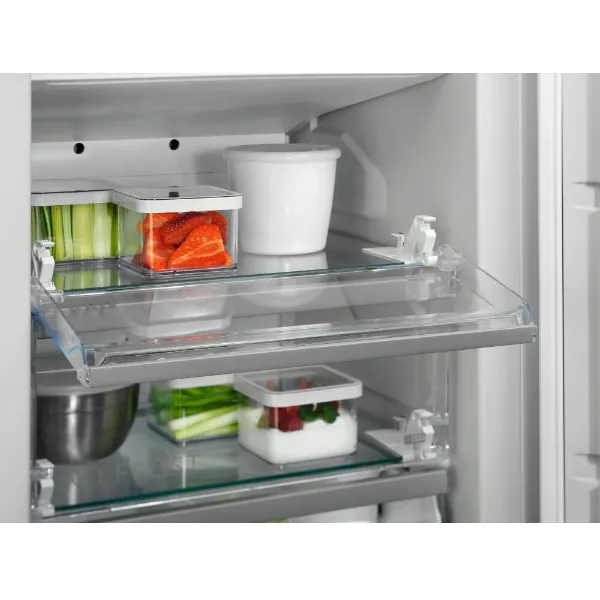 AEG NAB7N181EC 7000 No Frost Integrated Tall Freezer_Interior View