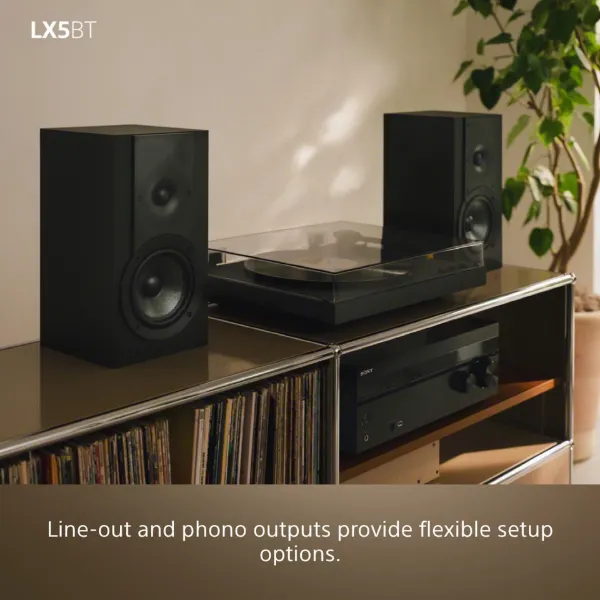 Sony PSLX5BT.CEK Wireless Bluetooth Turntable with Auto Playback - Premium cartridge & Stylus - Pure Black_room view 3