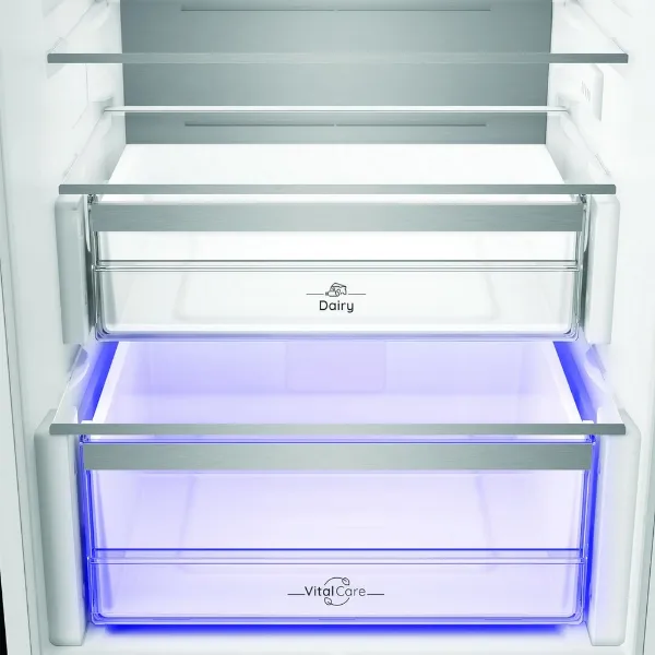 Hotpoint HPK25292B4UK 54cm 70/30 Integrated Fridge Freezer - White