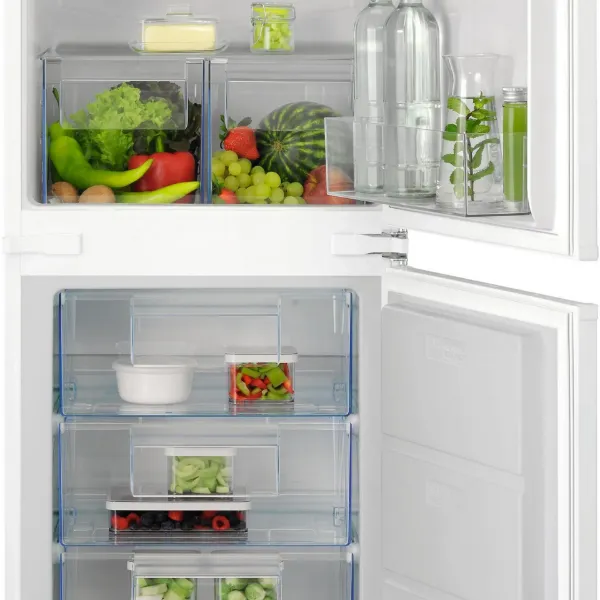 AEG NSC7T185ES 54.6cm 50/50 Built In Frost Free Fridge Freezer