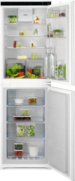 AEG NSC7T185ES 54.6cm 50/50 Built In Frost Free Fridge Freezer