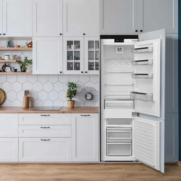 Montpellier MIFF730FF Integrated 70/30 Frost Free Fridge Freezer - Sliding Hinge_room view