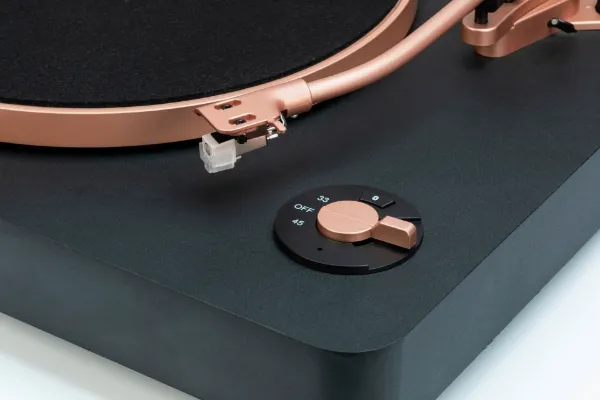 Mitchell Acoustics UStream TT1 Bluetooth Vinyl Turntable_dial