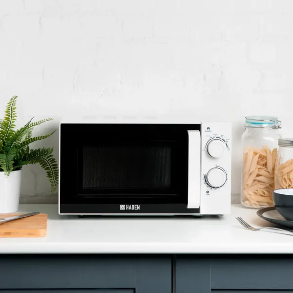 Haden 195678 20 Litre Single Microwave - White_room view