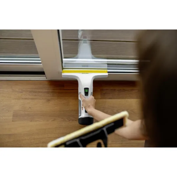 Kärcher WV5 Ultra Care Window Vac - White_in use