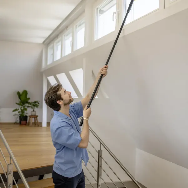 Kärcher WV2 Universal Care Window Vac - White_window 2