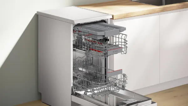 Bosch SPS4HMW14G Series 4 45 cm Freestanding Slimline Dishwasher in White